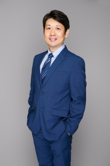 E:\2019-12-16开始数据资料\简历\陈旭 (1).jpg